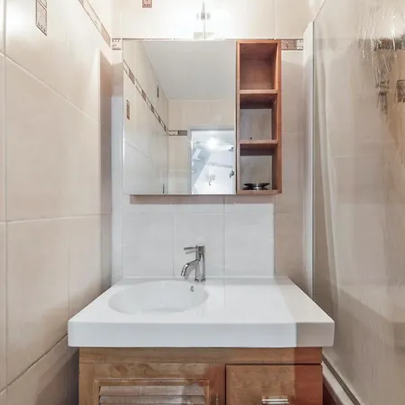 Appartement Convivial A Val Thorens De 42 M² - Vue Sur La Montagne *